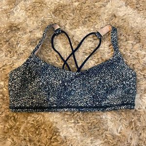 Size 8 lululemon bra